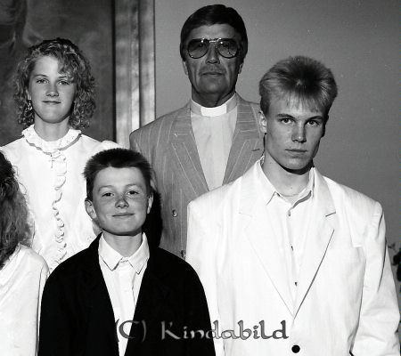 Konfirmation Missionskyrkan Wennström  Kisa
raja
Konfirmationsfoto
Nyckelord: Wennström Kisa