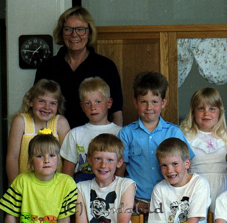 Kulla Förskola
raja
Klassfoto

raja
Förskollärare Margareta Carling. 
Källa: Gerd Pettersson

Nyckelord: Förskola Kisa