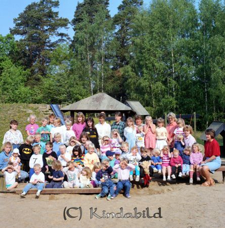 Tornhagens Förskola
raja
Klassfoto
Nyckelord: Tornhagen Kisa