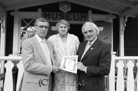 Rotary i Kisa Premieutdelning Gunnar Larsson Tidersrum
raja
�?verräckande av utmärkelse
Nyckelord: Rotary Kisa