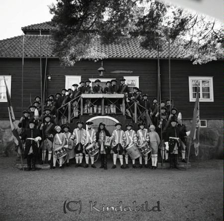 Smålands Husarer Bygdegården Kisa
raja
En grupp män klädda i forntida uniformer
Nyckelord: Bygdegården Kisa