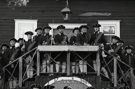Smålands Husarer Bygdegården Kisa
raja
En grupp män klädda i forntida uniformer
Nyckelord: Bygdegården Kisa