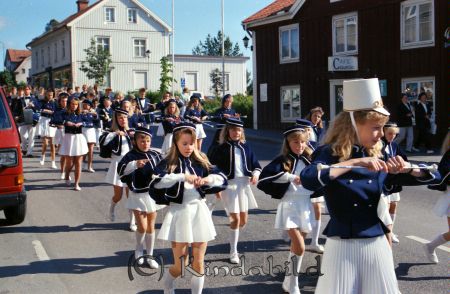 Kisa Marken Smålands Husarer
raja
Musikkåren på väg ned för "Naftabacken" 
Nyckelord: Marken Kisa