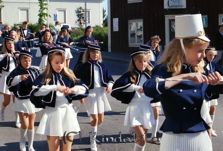 Kisa Marken Smålands Husarer
raja
Musikkåren på väg ned för "Naftabacken" 
Nyckelord: Marken Kisa
