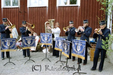 Hemvändardag i Tidersrum
raja
Orkestern spelar upp
gepe
Kinda Messingssextett
Nyckelord: Hemvändardag Tidersrum