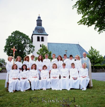 Kisa Kyrka Konfirmationsgrupp Åke Löfgren
raja
Konfirmationsfoto

Nyckelord: Kyrka Kisa