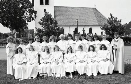 Kisa Kyrka Konfirmationsgrupp Söderberg
raja
Konfirmationsfoto

Nyckelord: Kyrka Kisa