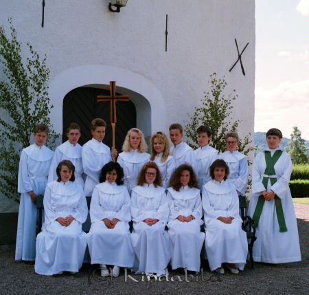 Sommarkonfirmation Västra Eneby Kyrka
raja
Konfirmationsfoto
Nyckelord: Västra Eneby Kyrka
