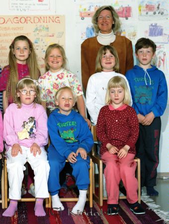 Kulla Förskola Gamla Eksjövägen Kisa
raja
Skolfoto
Nyckelord: Kulla Kisa