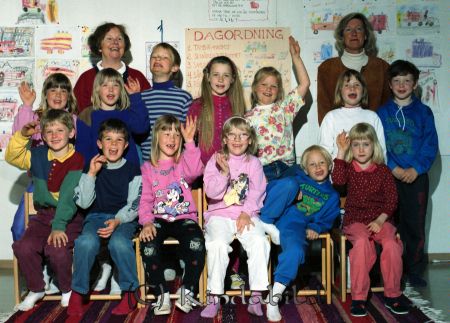 Kulla Förskola Gamla Eksjövägen Kisa
raja
Skolfoto
Nyckelord: Kulla Kisa