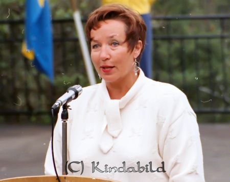 Svenska Flaggans Dag Bygdegården
raja
Högtidstalare
gepe
Gunilla Thurfjäll från Gummingebo
Nyckelord: Bygdegården Kisa