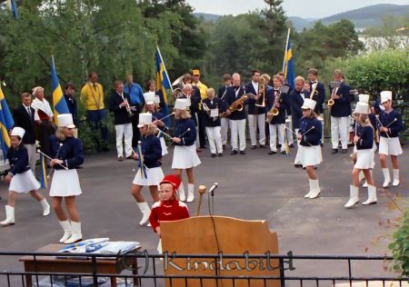 Svenska Flaggans Dag Bygdegården
raja
Drillflickorna i aktion
Nyckelord: Bygdegården Kisa