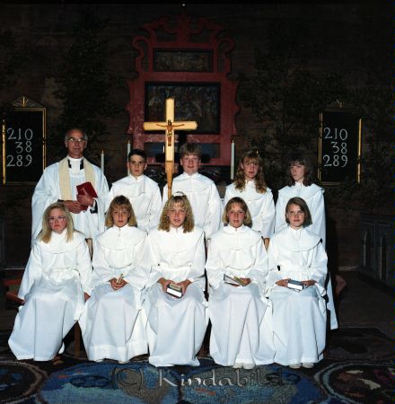 Sommarkonfirmation Tidersrum Löfgren
raja
Konfirmationsfoto
Nyckelord: Löfgren Tidersrum