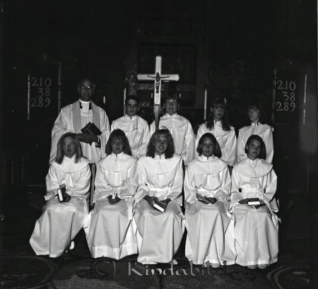 Sommarkonfirmation Tidersrum Löfgren
raja
Konfirmationsfoto
Nyckelord: Löfgren Tidersrum