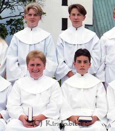 Sommarkonfirmation Kisa Helén Olsson
raja
Konfirmationsfoto
Nyckelord: Olsson Kisa