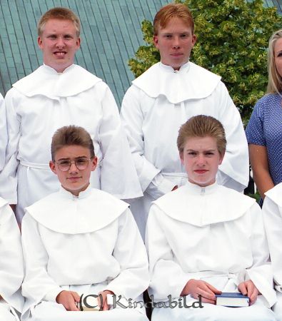 Sommarkonfirmation Kisa Helén Olsson
raja
Konfirmationsfoto
Nyckelord: Olsson Kisa