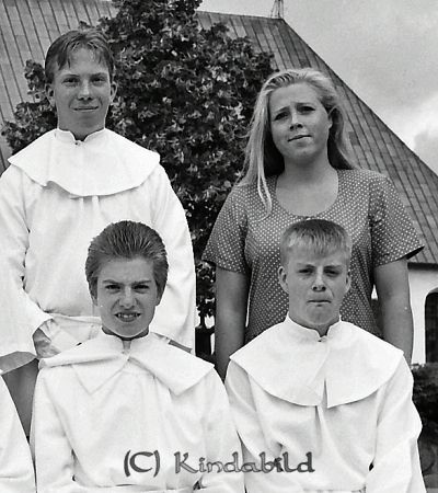 Sommarkonfirmation Kisa Helén Olsson
raja
Konfirmationsfoto
Nyckelord: Olsson Kisa