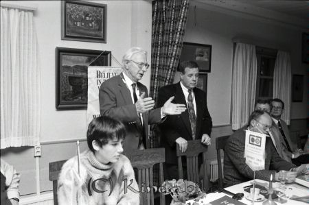 Rotary Kisa
pim

Guvernörsbesök 1993
frv. Dana Dowson, Bengt Lindh, Pär Kronström, Björn Törnqvist, Curth Johansson, Sven Andersson
Nyckelord: Rotary Kisa