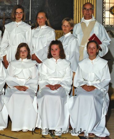 Kisa Kyrka Sommarkonfirmation
raja
Konfirmationsfoto 
Nyckelord: Kyrka Kisa