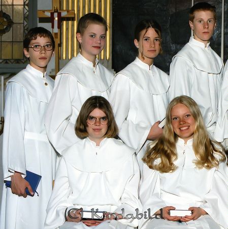 Kisa Kyrka Konfirmation Söderbergs Grupp
raja
Konfirmationsfoto

Bakre raden tvåa f.h. Carolin Andersson
Nyckelord: Kyrka Kisa