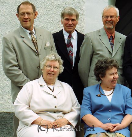Konfirmationsjubileum Västra Eneby
pim

Konfirmationsjubileum Västa Eneby kyrka.
 Ove Larsson, Åke Södersten, Ingemar Andersson, Marianne Gustavsson, Sonja Nilsson.
Nyckelord: Konfirmationsjubileum Västra Eneby