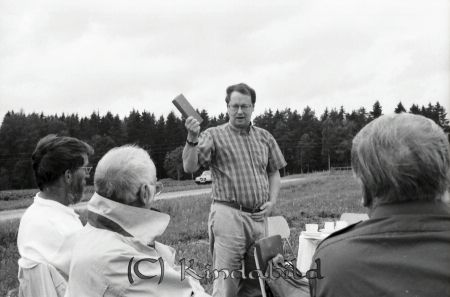 Biodlarföreningen sommarmöte Harg
raja
Möte ute i det gröna
Nyckelord: Biodlarföreningen Kisa