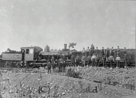ÖCJ:s lok nr 3 vid Verveln. Foto omkring 1901. 
Källa: En bok om Kisa socken del 4 sid. 203.
