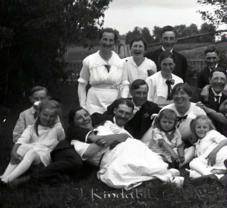 I gröngräset.
mayca
Del av föregående bild.
Nyckelord: Ramstedt Korpklev
