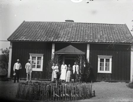 Framför veranda
mayca
Uppradade i trädgården



Nyckelord: Ramstedt Korpklev