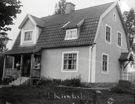 Fubbetorp
mayca
På verandan
Nyckelord: Ramstedt Korpklev