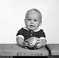 Petters. - 1437l.jpg