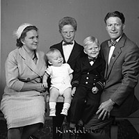 Filnamn=Petters. - 1443i.jpg
Filstorlek=43KiB
Dimensioner=450x450
Uppladdade datum=Sep 07, 2012 Petters. - 1443i.jpg