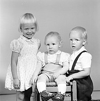 Filnamn=Petters. - 1538l.jpg
Filstorlek=37KiB
Dimensioner=446x450
Uppladdade datum=Sep 07, 2012 Petters. - 1538l.jpg