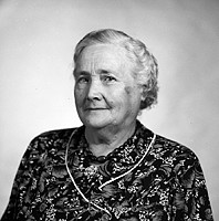 Filnamn=Petters. - 1945h.jpg
Filstorlek=51KiB
Dimensioner=445x450
Uppladdade datum=Sep 10, 2012 Petters. - 1945h.jpg