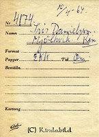 Filnamn=Petters. - 4174b - bak.jpg
Filstorlek=39KiB
Dimensioner=327x450
Uppladdade datum=Sep 11, 2012 Petters. - 4174b - bak.jpg