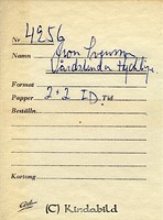 Filnamn=Petters. - 4256a - bak.jpg
Filstorlek=37KiB
Dimensioner=334x450
Uppladdade datum=Sep 11, 2012 Petters. - 4256a - bak.jpg