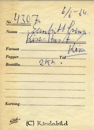 Gunbritt Svensson Kisa Hus A Kisa
Nyckelord: Svensson Kisa