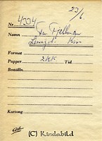 Filnamn=Petters. - 4334c - bak.jpg
Filstorlek=38KiB
Dimensioner=327x450
Uppladdade datum=Sep 11, 2012 Petters. - 4334c - bak.jpg
