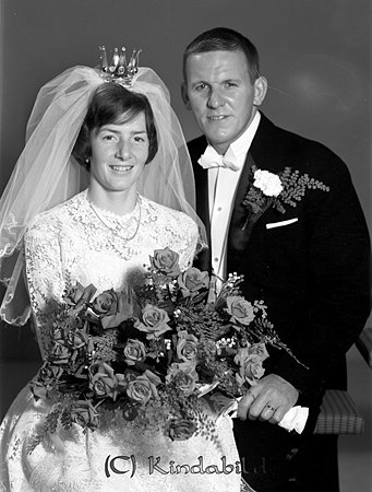 Hans-Göran Svensson Kisa
raja
Brudpar

raja
Vivi-Anne och Göran Svensson 
Källa: Bella
Nyckelord: Svensson Kisa