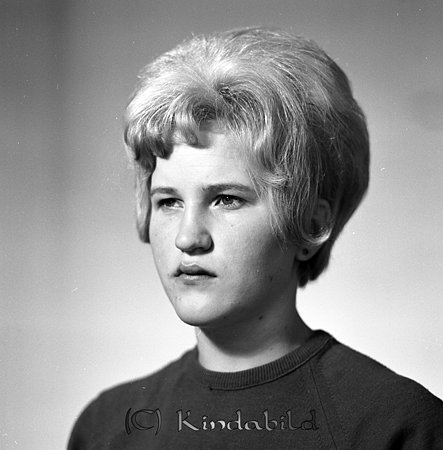 Birgitt Johansson Linnégatan 30 Kisa
raja
Kvinna klädd i en mörk jumper

Nyckelord: Johansson Kisa