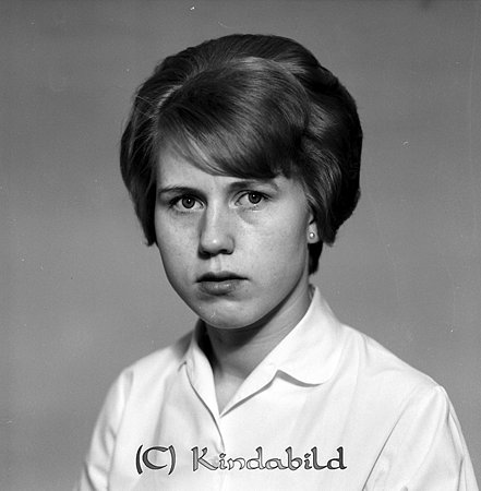 Elisabeth Andersson Lasarettet Kisa
raja
Kvinna klädd i en ljus blus

Nyckelord: Andersson Kisa