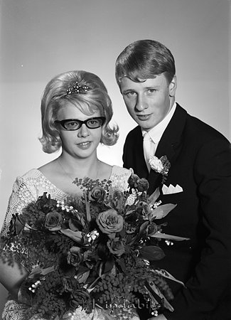 Nils-Evert Johansson Kölefors
Pettersson    1967   
Nyckelord: Johansson Kölefors