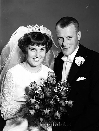 Sven Gustavsson Kisa
gepe
Brudpar
Sven och Maud Gustafsson Kisa
Nyckelord: Gustavsson Kisa