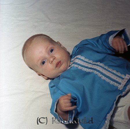 Gunilla Pettersson Bergstigen 18 Kisa
raja
Baby klädd i en blå skjorta

Nyckelord: Pettersson Kisa