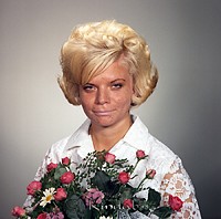 Filnamn=Petters. - 8591-01h.jpg
Filstorlek=43KiB
Dimensioner=450x445
Uppladdade datum=Sep 18, 2012 Petters. - 8591-01h.jpg