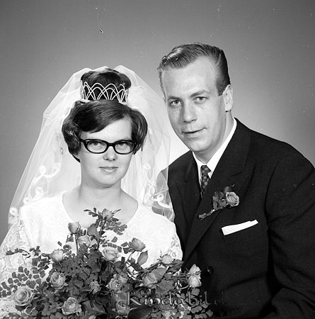 Bruno Kristoffersson Runbrovägen 45 190 60 Bålsta
raja 
Brudpar          

Nyckelord: Kristoffersson Bålsta