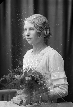 Brita Schiller Kisa
raja
Konfirmationsfoto

raja
Dotter till småskollärarinnan Ida Schiller Stjärneboskolan.
Källa: Studiegruppen hembygdsgården 
Nyckelord: Schiller Kisa