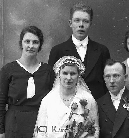 Valter Carlsson Änghult Hycklinge
raja 
Brudpar          
Nyckelord: Carlsson Hycklinge