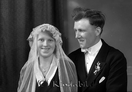 Henry Lindkvist Högstugan Malexander
raja 
Brudpar          
Nyckelord: Lindkvist Malexander
