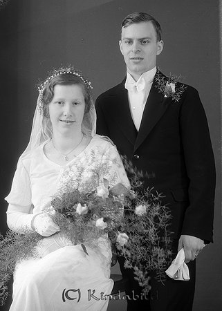 Carl Gustav Djerv Björkfors
raja 
Brudpar          
Nyckelord: Djerv Björkfors